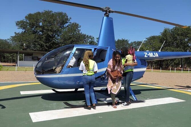 13-15 minutes Private Short Helicopter Flight - Why the gorges segment feels different than the main falls view