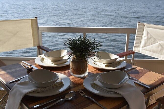 2-Hour Zambezi River Cruise Tour with Lunch and Pick Up - Price and value: is $76.94 worth it?