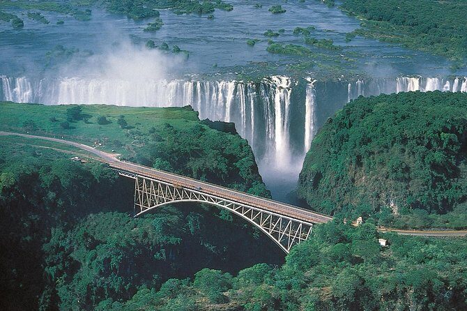 5 Day Victoria Falls and Chobe National Park Luxury Accommodated Tour - Guide and Team Quality: Simon, Thulie, Leon, and Gibson Matter