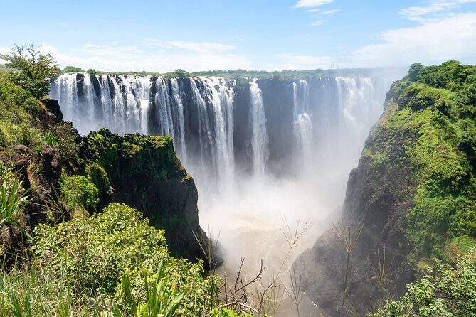 8 Day Chobe NP, Elephant Sands, Okavango Delta & Victoria Falls - Maun and the Okavango Delta: 45-minute flight over the water maze