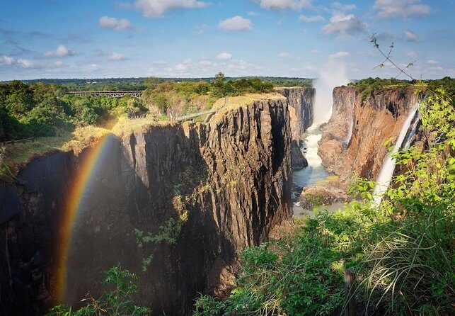 8 Day Highlights Of Botswana & Victoria Falls Overland Tour - Your First Night in Victoria Falls: easy arrival plus Zambezi sunset time