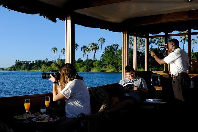 Birdwatching Cruise in Zambezi River with Breakfast - How birdwatching really works here (and how to spot more)