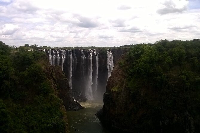 Bungee Jumping at The Victoria Falls Bridge - What your 12:00 pm timing and about-2-hour session really mean