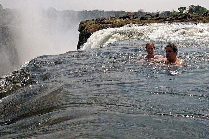 Cataract Island Pools - A quick pause for the “view without the crowds” feeling