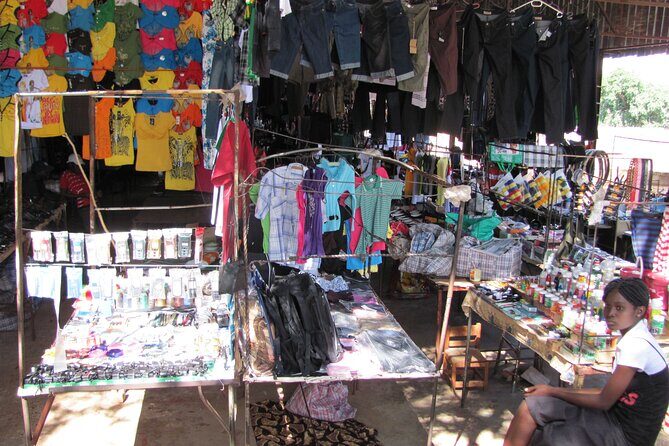 Chinotimba Township Tour (Zimbabwe) - Chinotimba Market: where you get the pulse of the township
