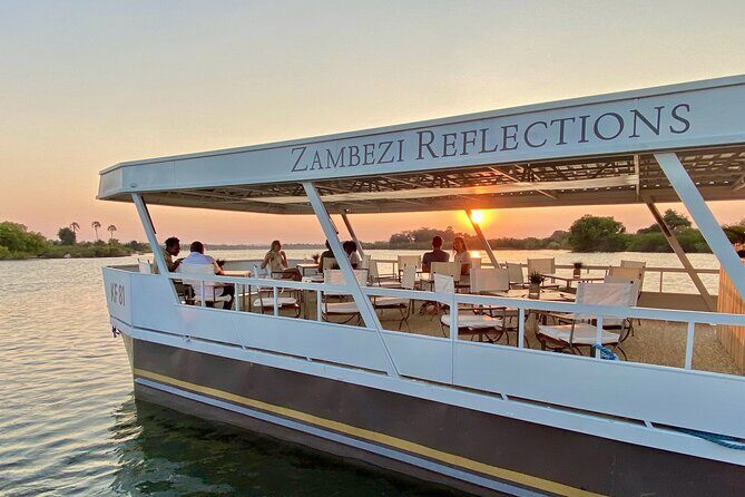 Dinner Cruise on the Zambezi River - Wildlife viewing: how to make the most of animal chances