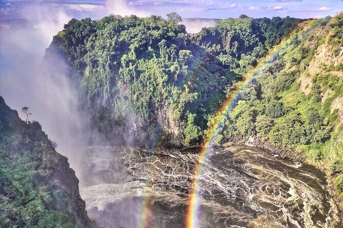 Guided Tour of the Falls (ZIM side) Wildlife Safari, by Savannah - Price and value: $45 plus what the park fee adds