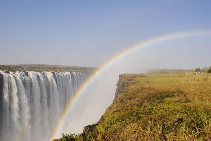 GUIDED TOUR OF THE VICTORIA FALLS ON THE ZAMBIAN SIDE - Key Things to Know Before You Go