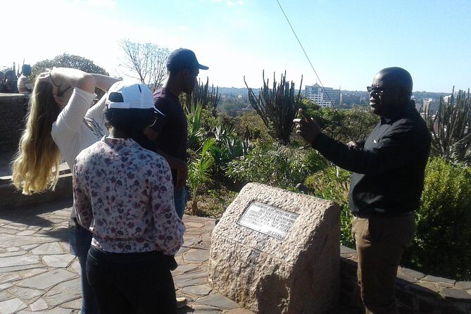 Harare City Tour & Zimbabwe Highlights - Domboshawa Hill After Lunch: Bushman Cave Paintings and Ask-Any-Question Time