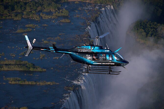 Helicopter Flight+window Seat Guarantee over the Victoria Falls - What to expect during the 12–15 minute flight