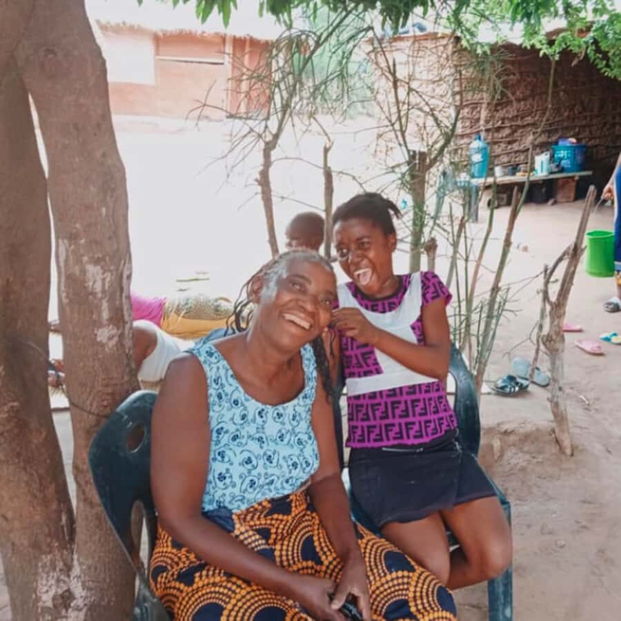 Livingstone: Amazing Traditional Village & Dance Culture - Village Walk: Traditional Buildings, Daily Work, and Lozi Explanations