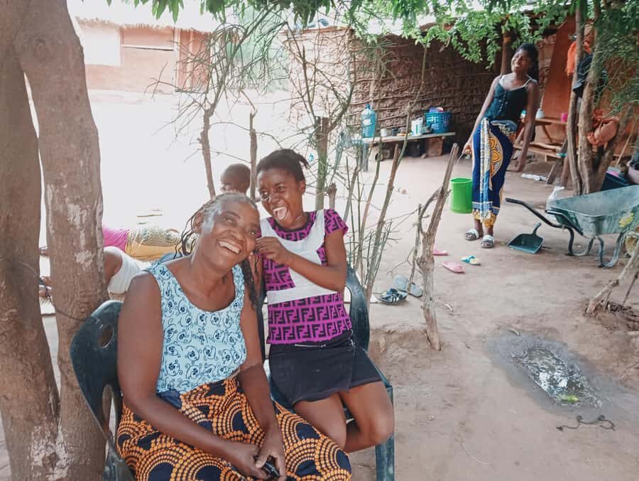 Livingstone: Amazing Traditional Village Tour - Tusoleke Trust School stop: see education in action