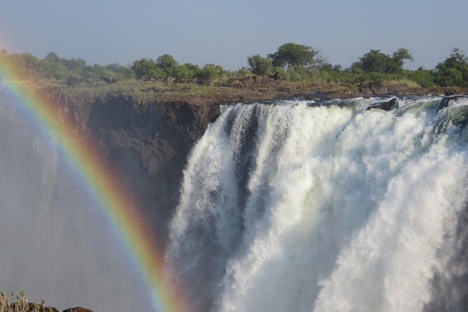 Livingstone Victoria Falls Tour Zambia And Zimbabwe Combo - Season, Water Levels, and When Both Sides Make Sense