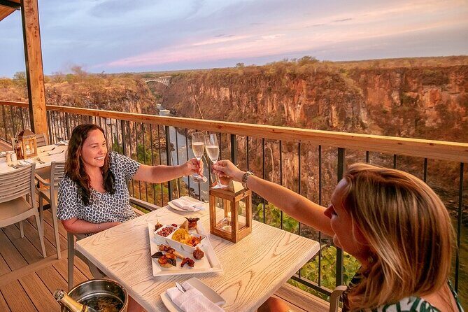 Lookout Cafe Lunch In Victoria Falls - Who this lunch fits best in Victoria Falls