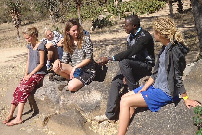 Silunguzi Matopos Village & Rock Paintings Visit ! - Sunset refreshments: the closing moment that makes it feel complete