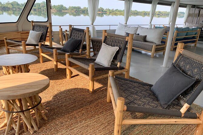Sunset Cruise Zambezi Explorer & The Eatery Dinner (Combo) - Price and value: is $102.58 a good deal?