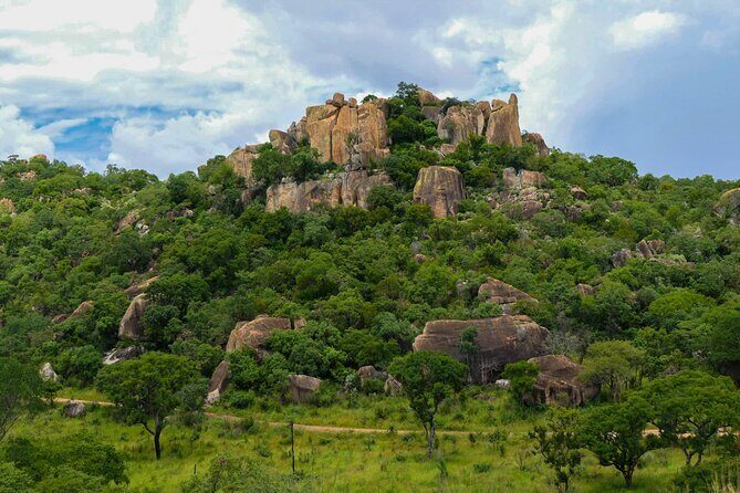 The Best of Matobo - Matobo’s Cave Paintings: Bushmen Art, Meaning, and Conservation