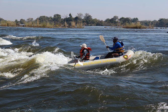 Upper Zambezi Canoeing - Lunch on the river: more than a snack between paddles