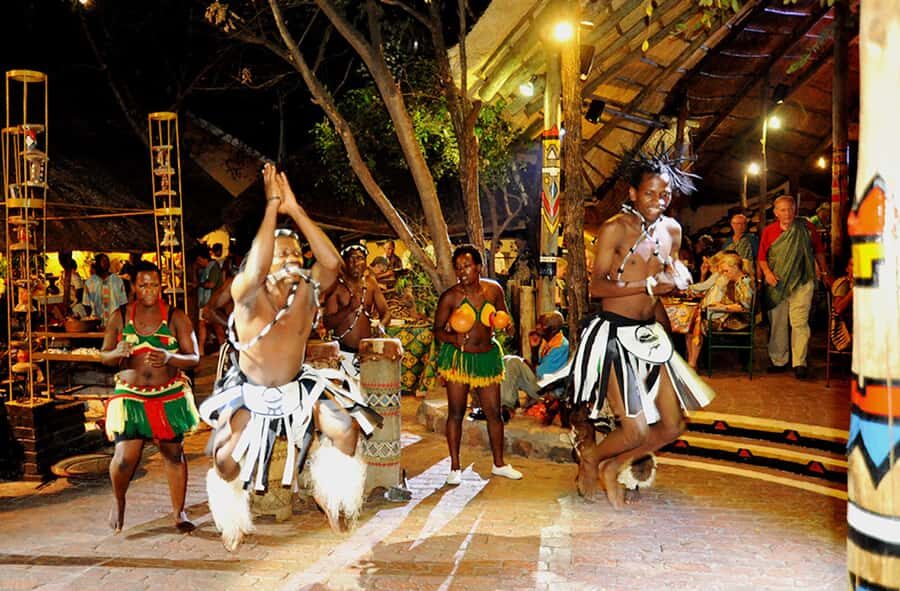 Victoria Falls: Boma Dinner and Drum Show - Getting There: Meeting Point and Hotel Pickup Reality Check