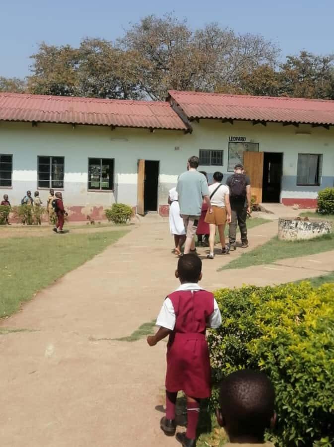 Victoria Falls: Chinotimba Township Tour with a Local Guide - Key Points You’ll Care About