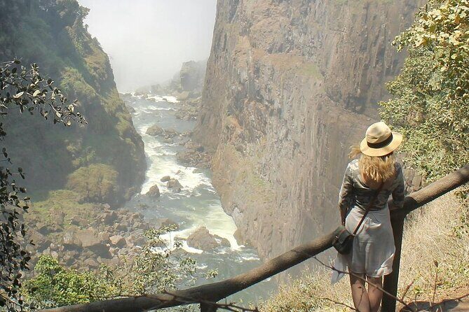 Victoria Falls Guided Tour (All Inclusive) - The guide explanations that turn the visit into understanding