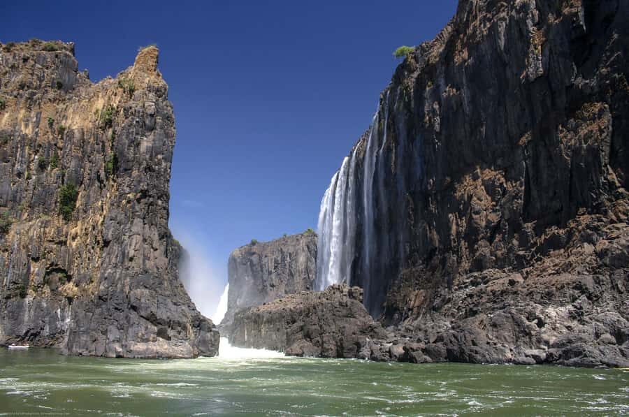 Victoria Falls Guided Tour Plus Lunch & Transport - The guided scenic walk: 17 viewing points with expert explanations