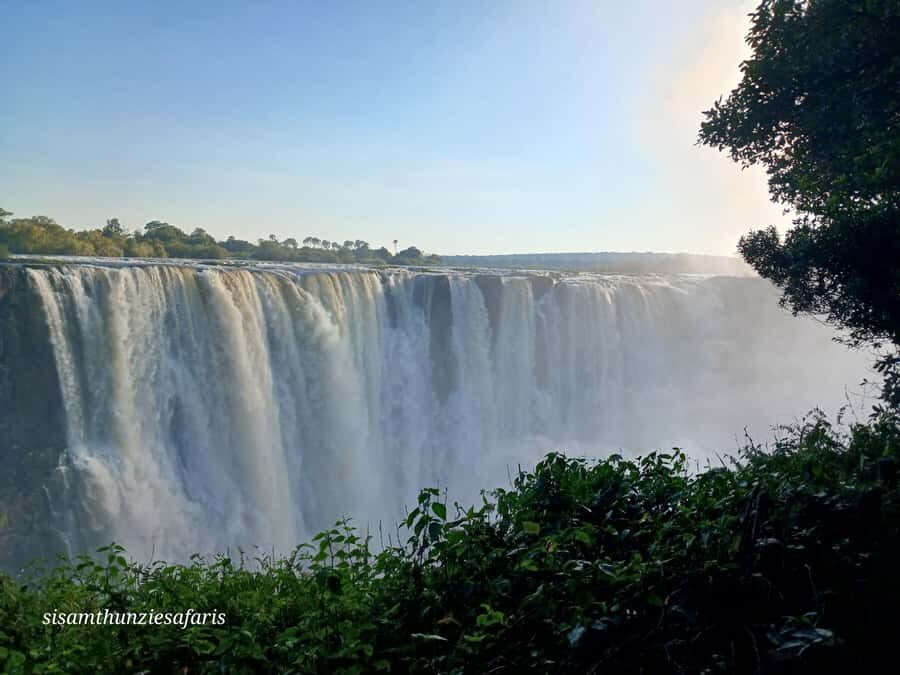 Victoria Falls: Guided Walking Tour - Price and Value: Is $30 Worth a 2-Hour Walk?