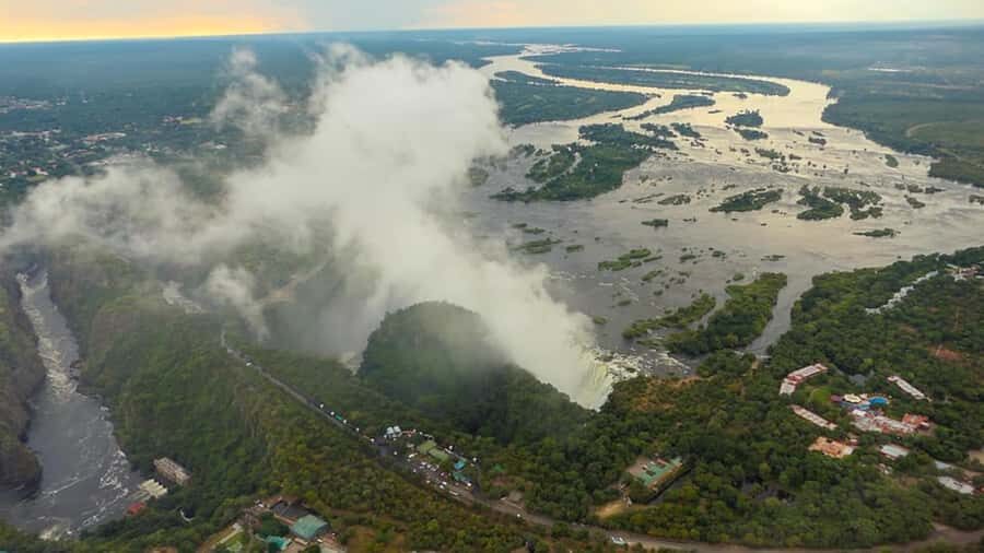 Victoria Falls: Helicopter Flight Aerial View of The Falls - Hotel pickup from Shearwater or Shoestrings: simple start, fast handoff