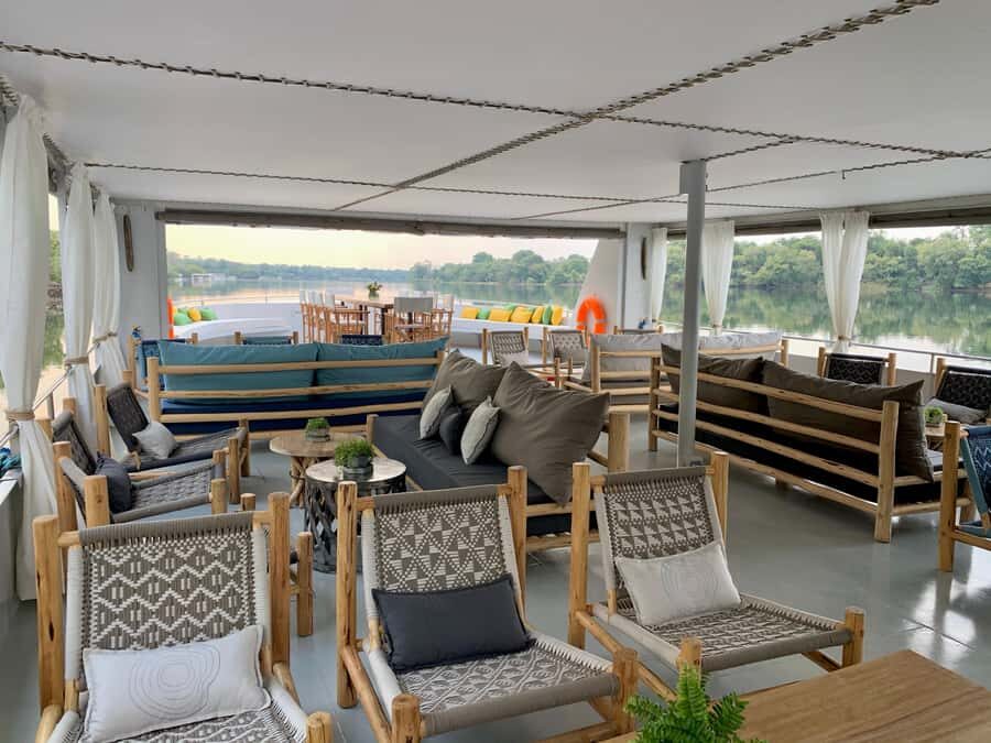 Victoria Falls: Sunset Cruise and Dinner at The Eatery - Boarding Zambezi Explorer: what to expect before sunset