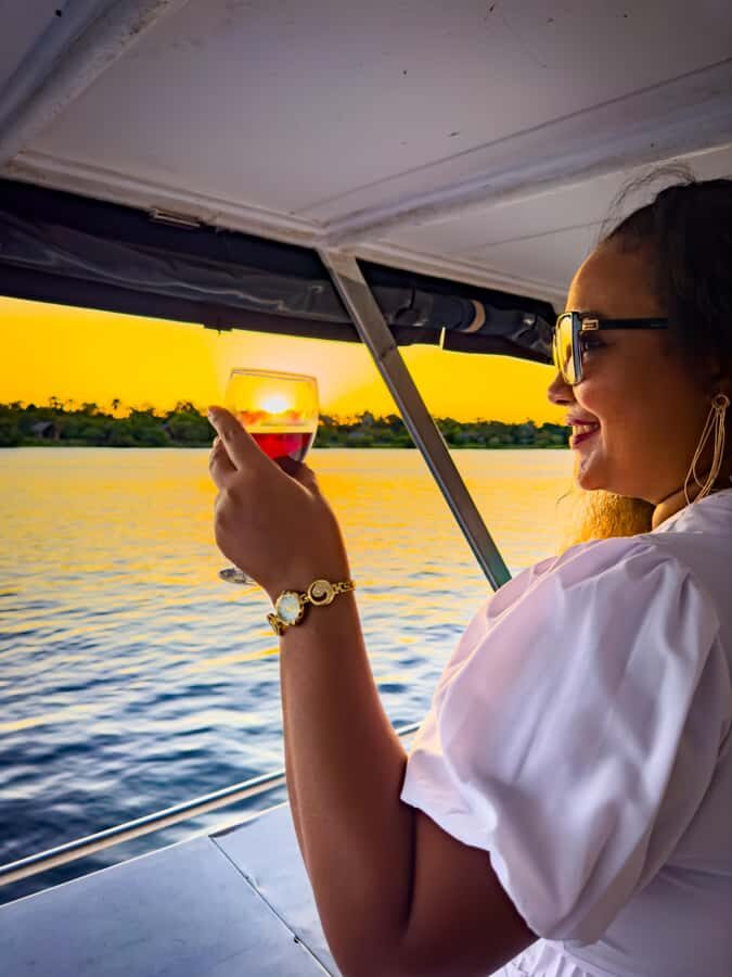 Victoria Falls: Sunset Cruise on the Zambezi River - Complimentary Drinks and Light Snacks: Why It’s Not Just a Throw-In
