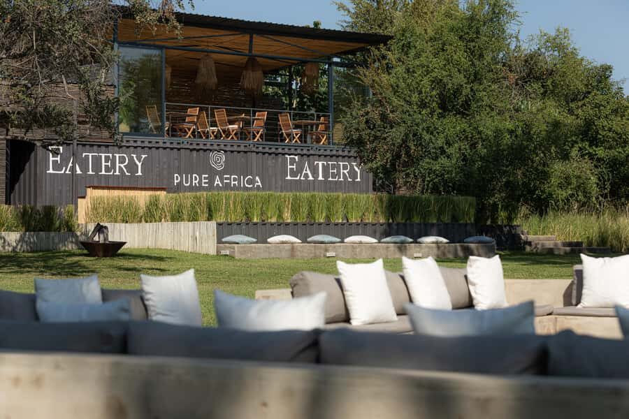 Victoria Falls: The Eatery Dinner Experience - Should you book The Eatery Dinner Experience?