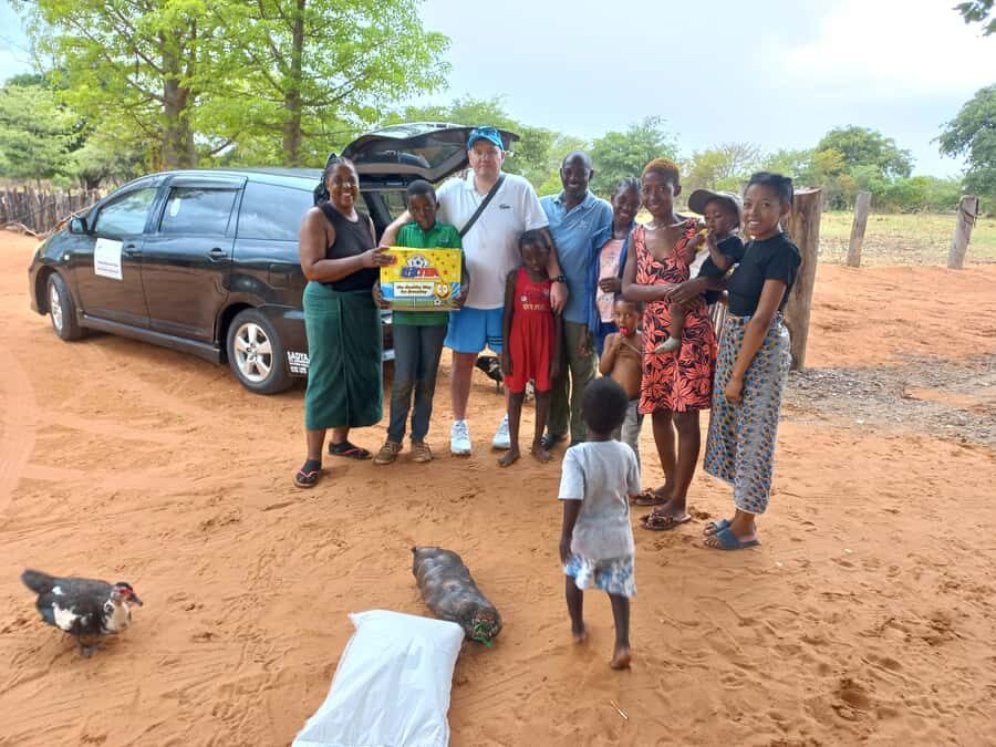 Victoria Falls: Village Life Experience - Gifts, souvenirs, and staying respectful