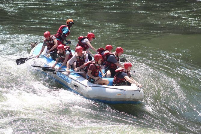 White Water Rafting in Zimbabwe - High water vs low water: how the rapids change