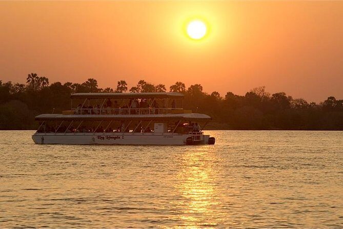 Zambezi Sunset Cruise In Victoria Falls - What you can realistically see at Zambezi dusk
